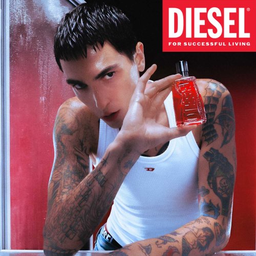 DIESEL D Red by Diesel Coffret - Eau de Parfum 3614274319859 DIESEL D Red by Diesel Coffret - Eau de Parfum 3614274319859